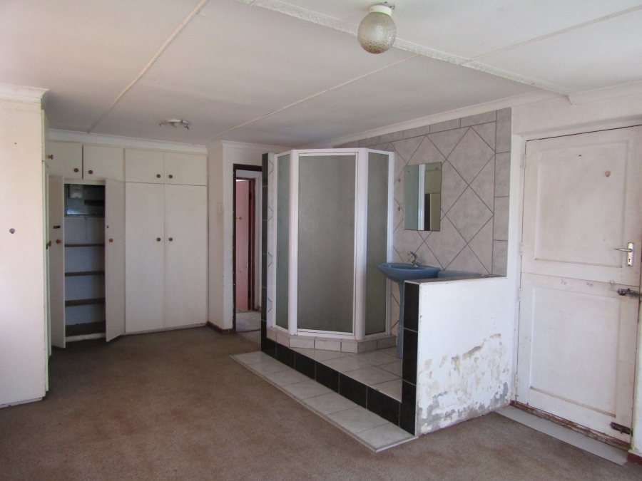 4 Bedroom Property for Sale in Panorama Eastern Cape